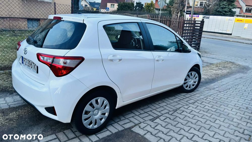 Toyota Yaris 1.0 Active - 5