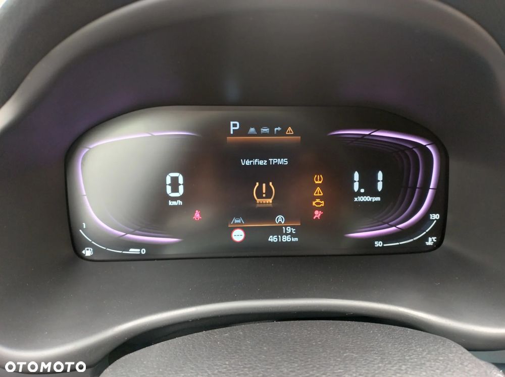 Kia Stonic 1.0 T-GDI 100 OPF DCT7 Edition 7 - 9