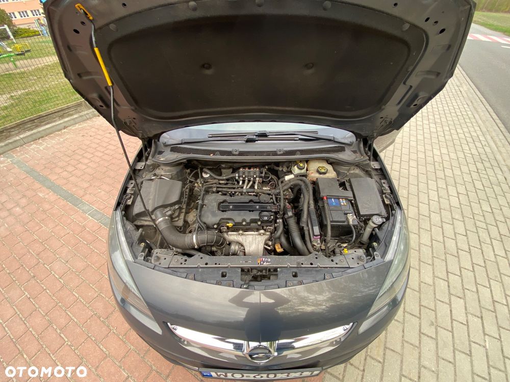 Opel Astra 1.4 Turbo - 20