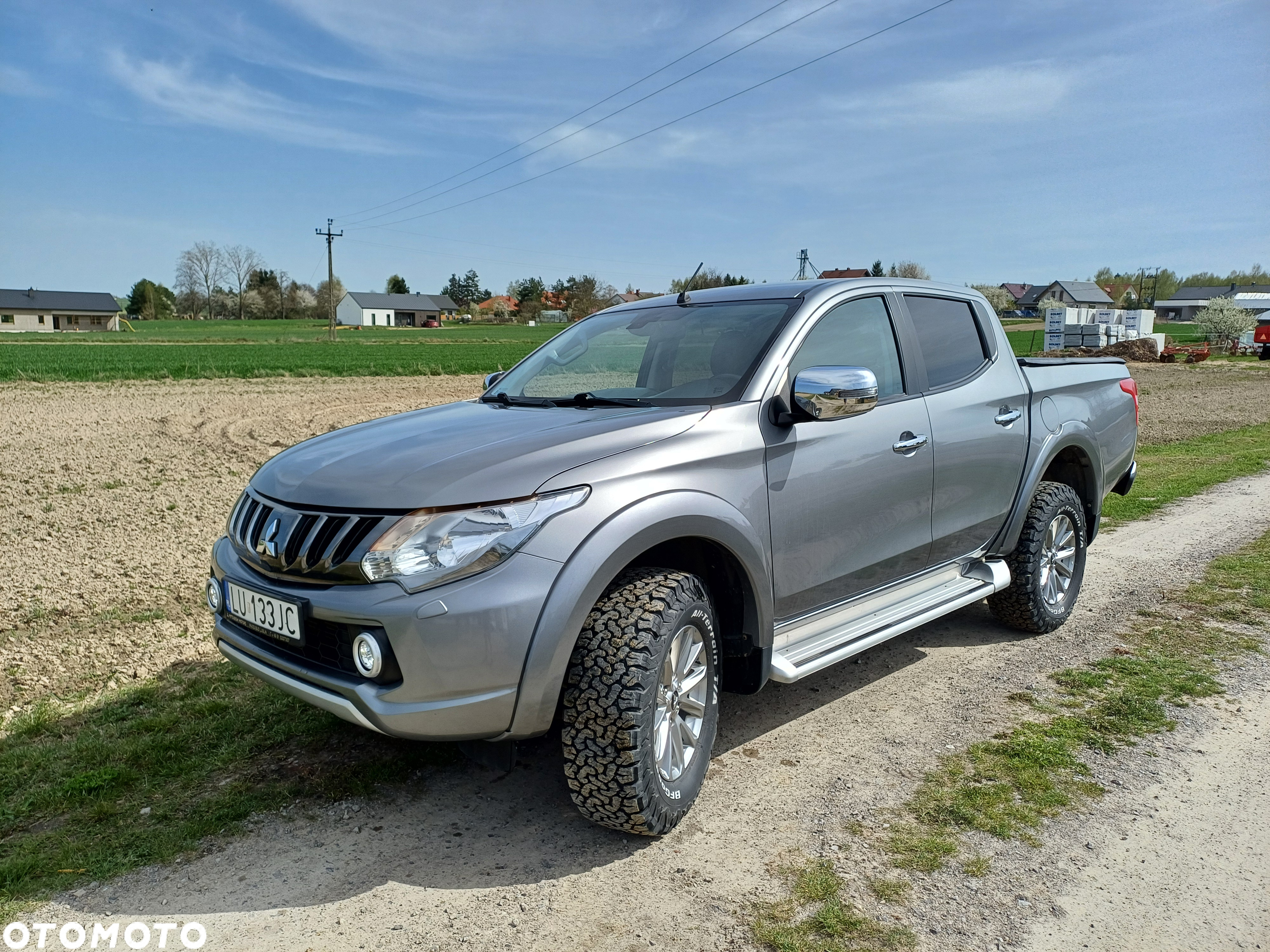 Mitsubishi L200 2.4 d DC Intense + - 2