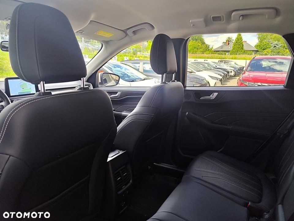 Ford Kuga - 11