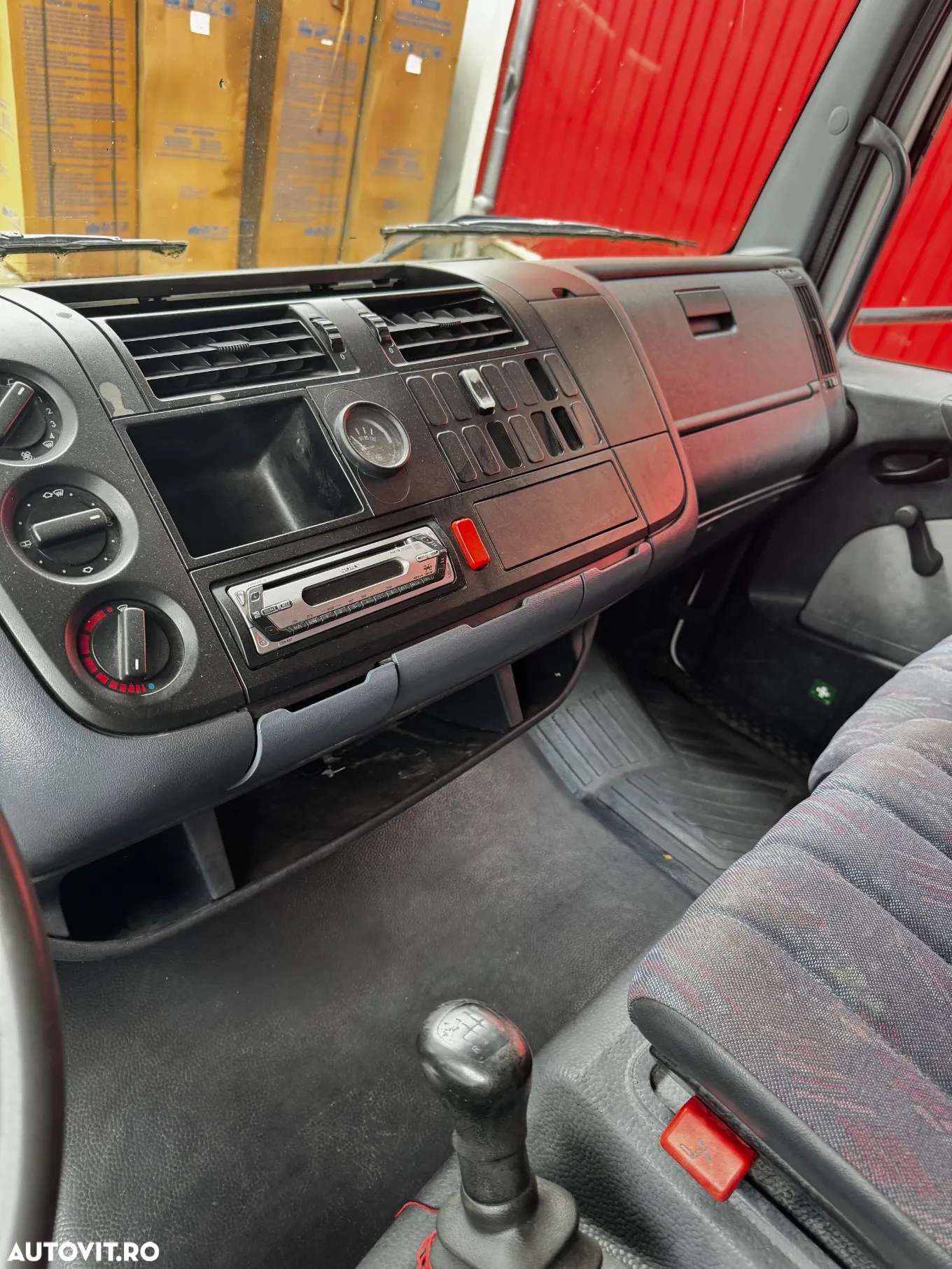 Mercedes-Benz ATEGO - 9