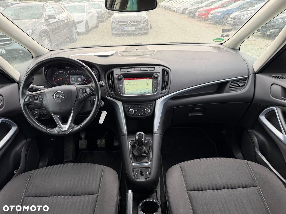 Opel Zafira 1.4 Turbo Active - 26