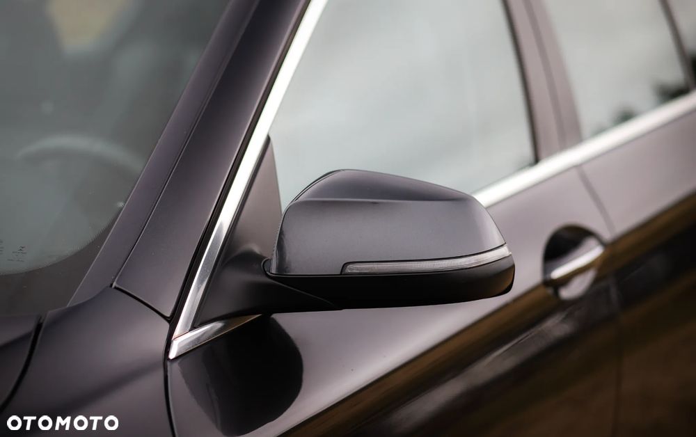 BMW Seria 5 520d - 19