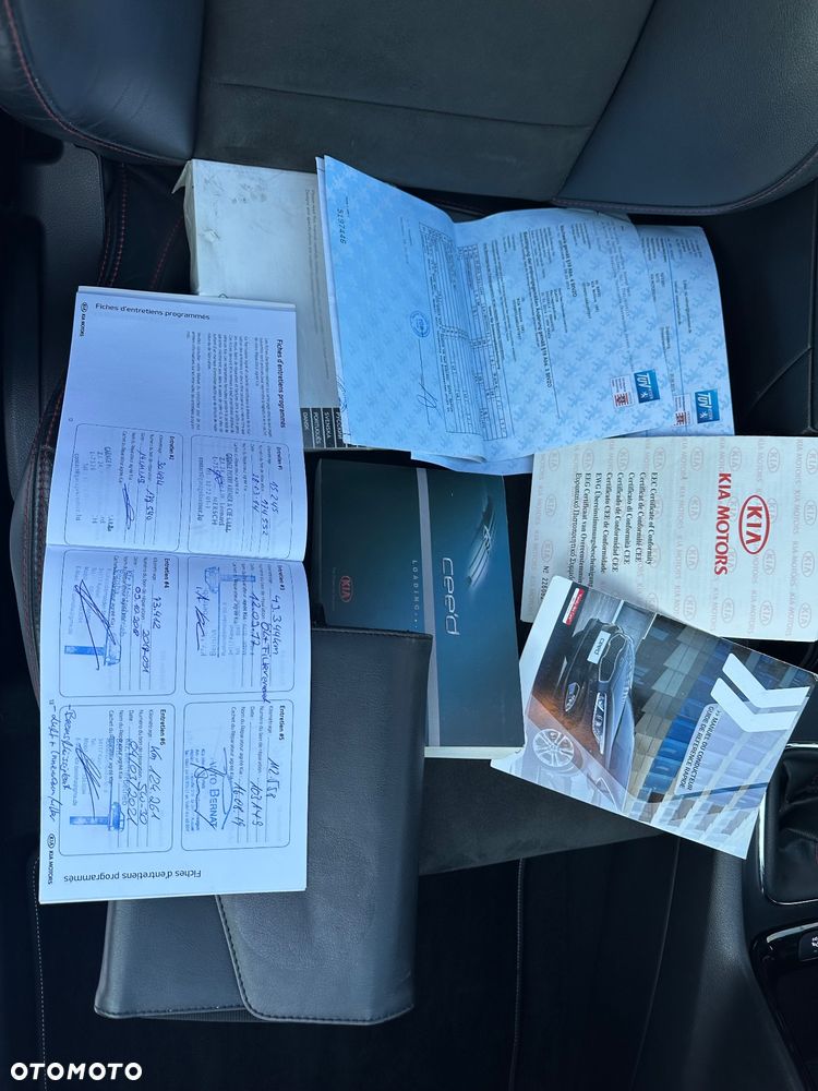 Kia Ceed 1.6 T-GDI GT-Challenge - 38
