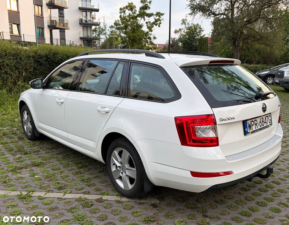 Skoda Octavia 2.0 TDI Elegance - 6