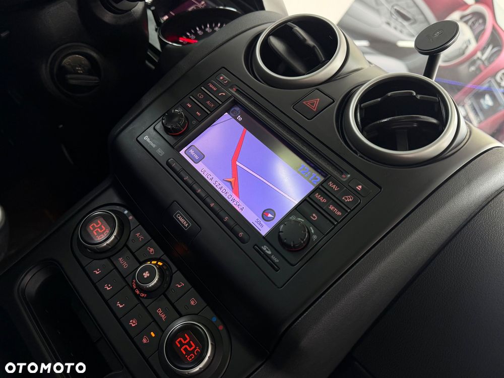 Nissan Qashqai 2.0 360 - 6