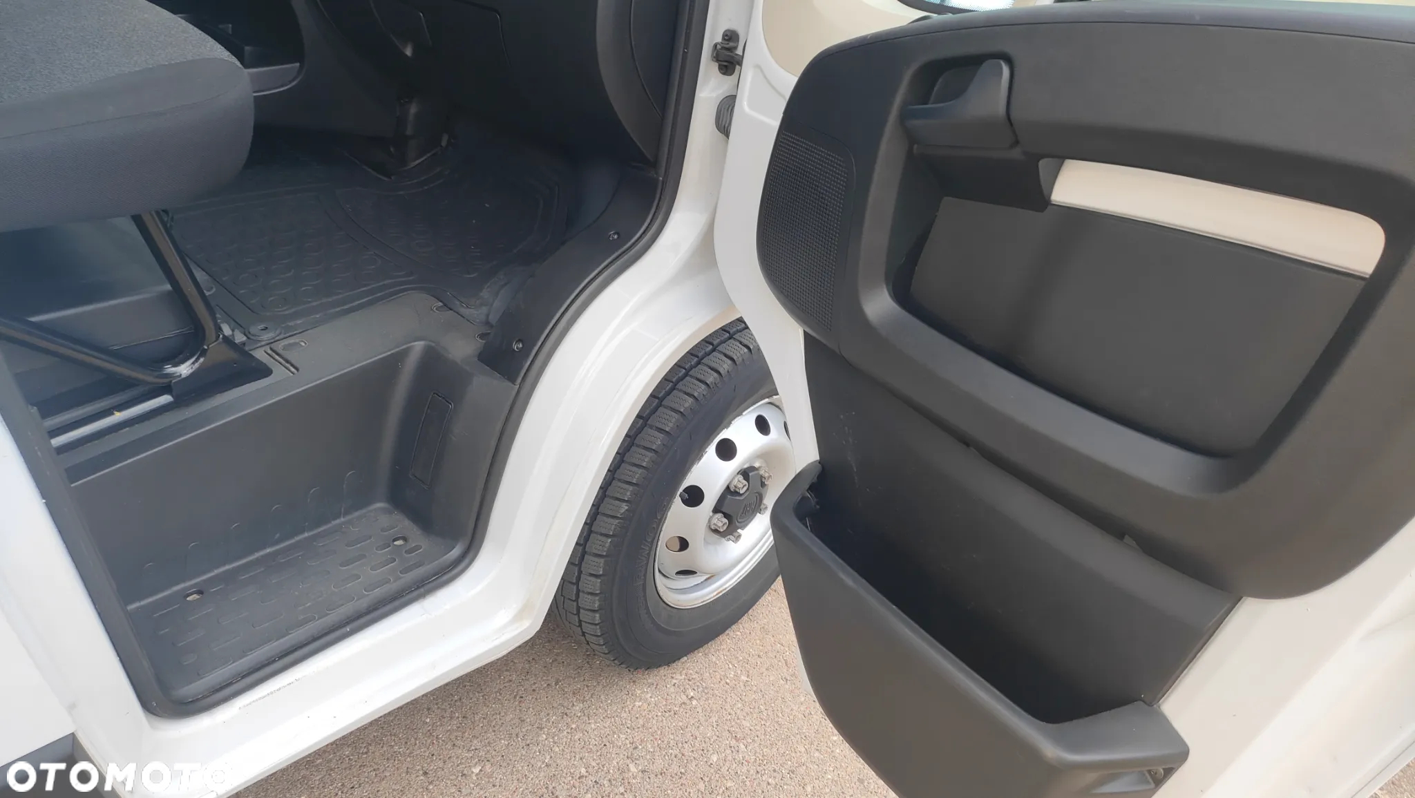 Fiat Fiat DUCATO L4H2 MAXI SILNIK 2,3 IVECO 140KM 113 Tyś km SALON PL SERWIS DO OSTATNIEGO Km TEMPOMAT KAMERA COFANIA KLIMA BAGAŻNIK DACHOWY    VAT 1 - 21