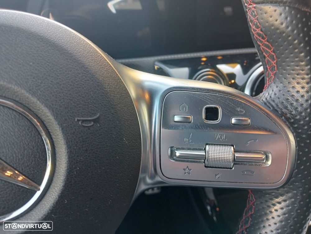 Mercedes-Benz A 160 AMG Line - 16