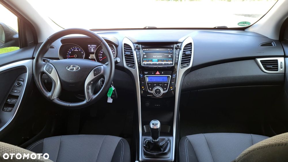 Hyundai i30 1.4 Intro Edition - 35