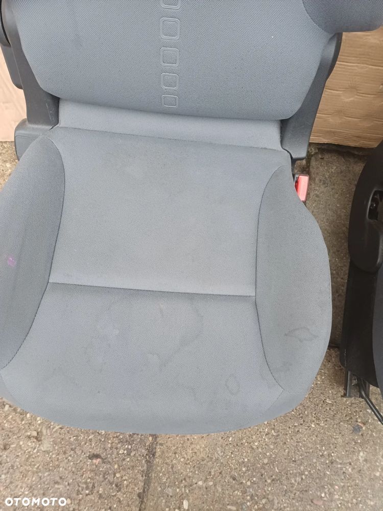 Fotele przód Citroen Berlingo Partner II lift 08-18 - 16