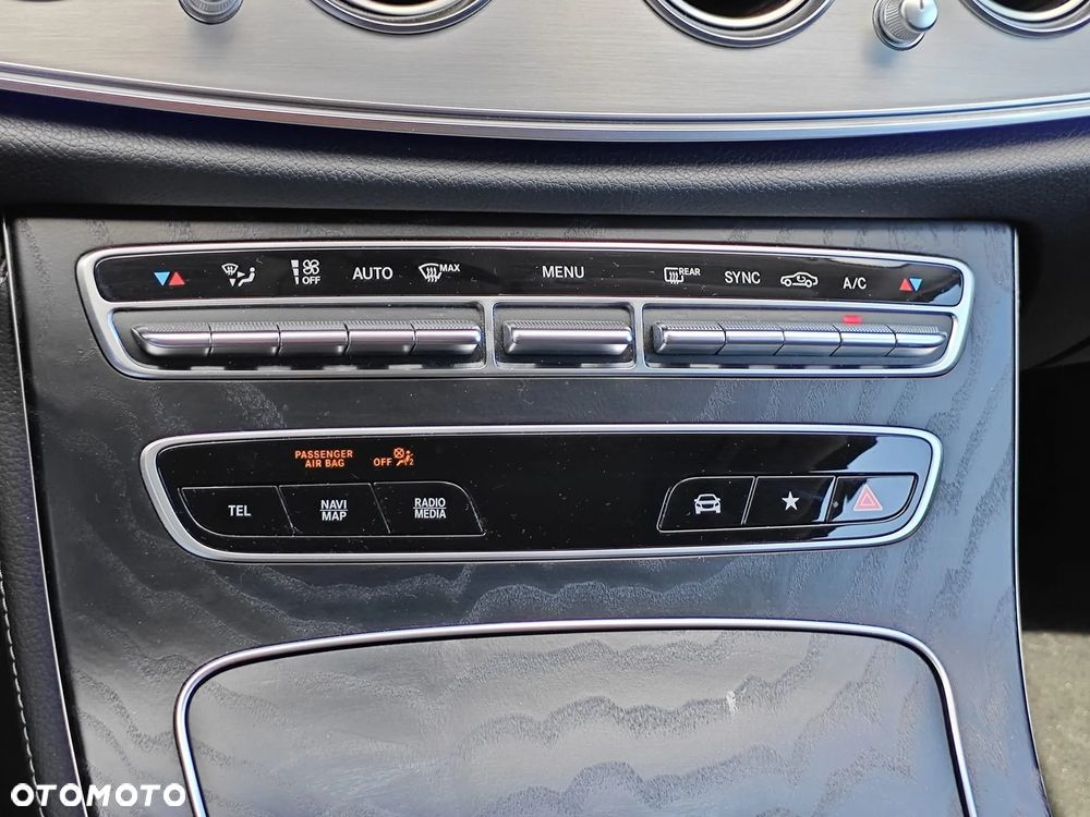 Mercedes-Benz Klasa E 220 d 4-Matic Avantgarde - 7