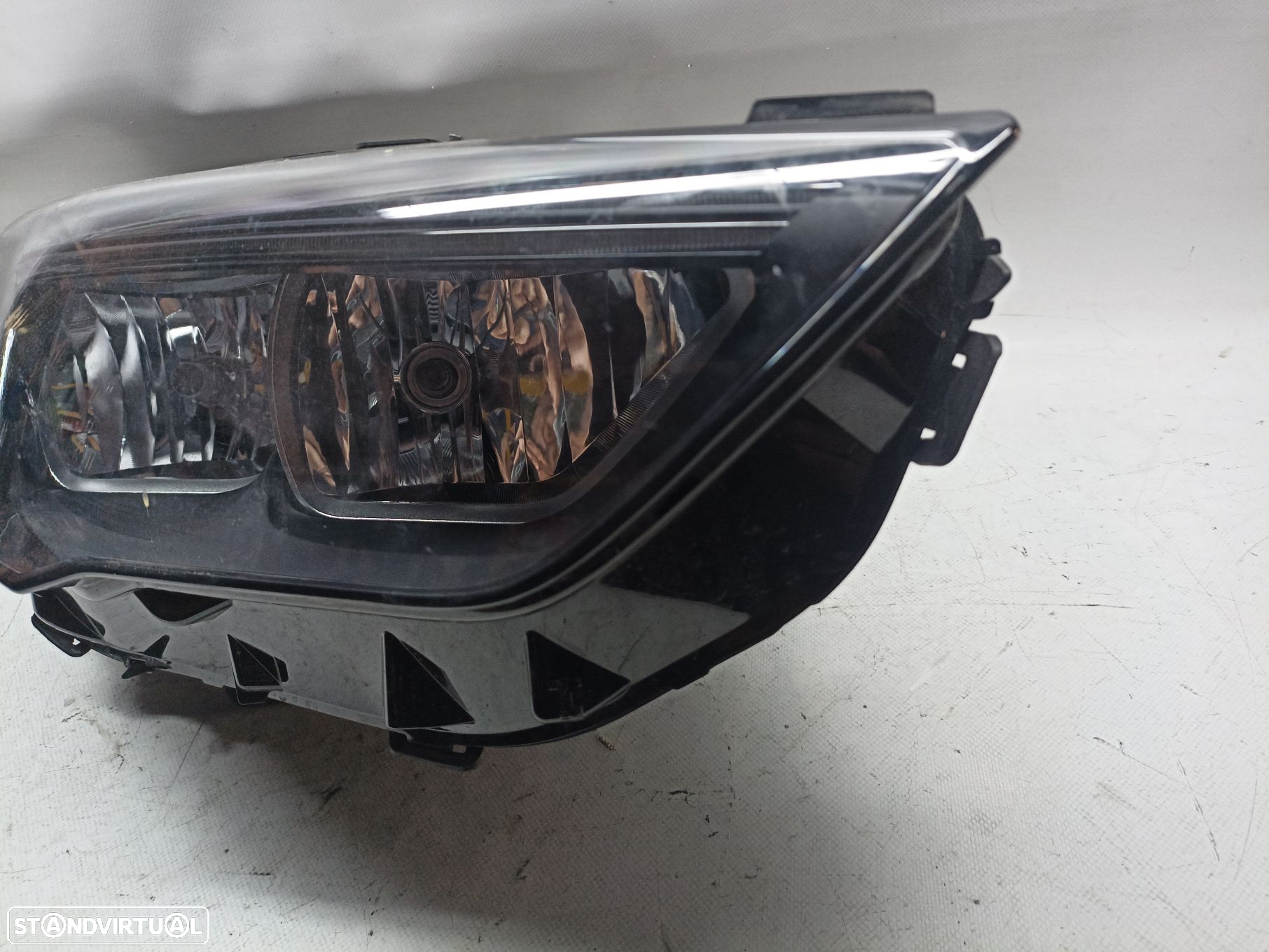 Ótica / farol direita OPEL Insignia B Grand Sport (Z18) - 3