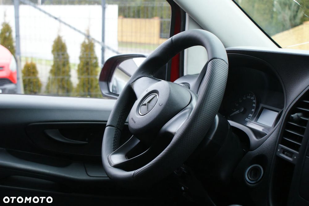Mercedes-Benz Vito - 11