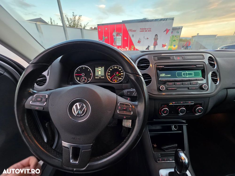 Volkswagen Tiguan - 10