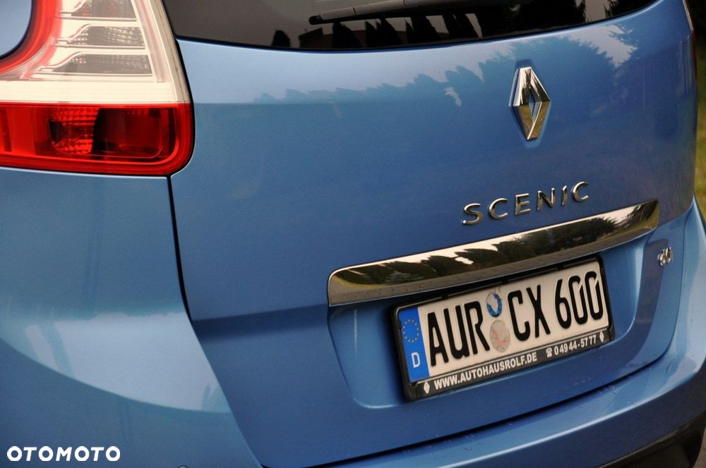 Renault Grand Scenic - 16