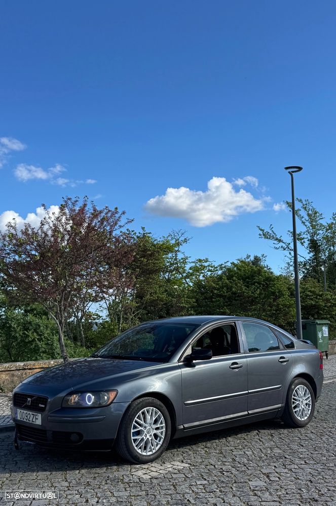 Volvo S40 2.0 D Nível 2 - 1