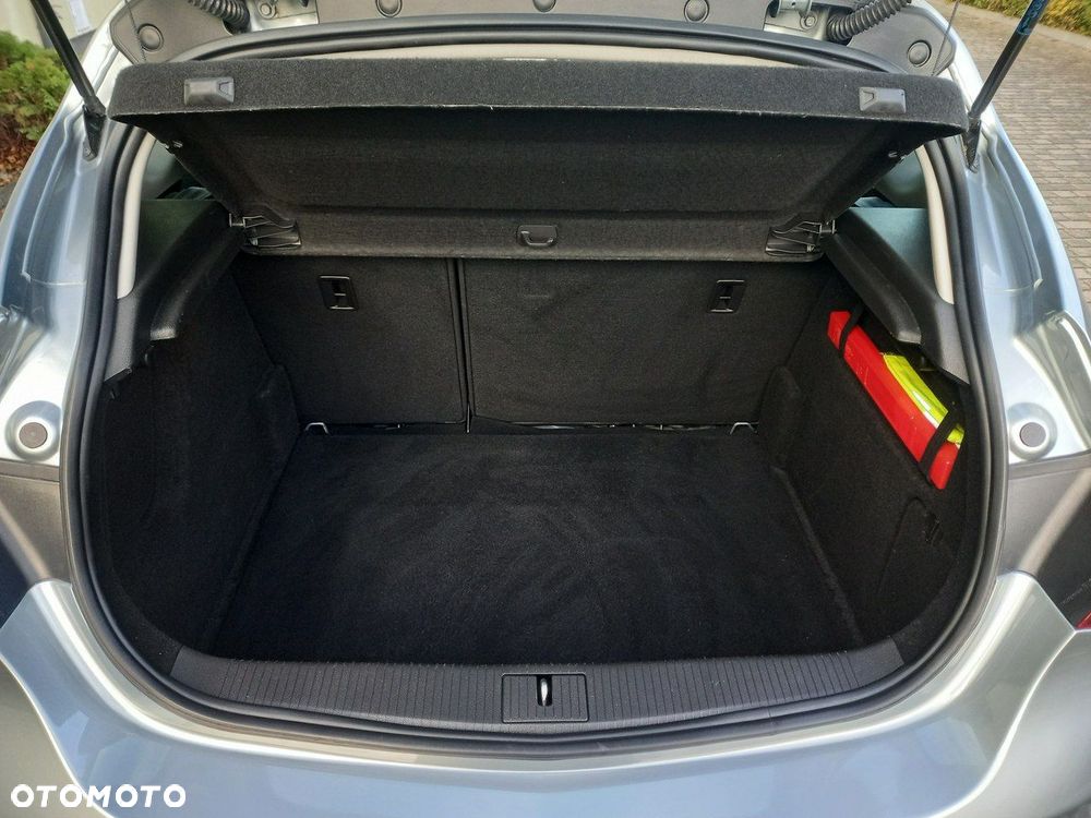 Opel Astra IV 1.6 CDTI Energy - 21