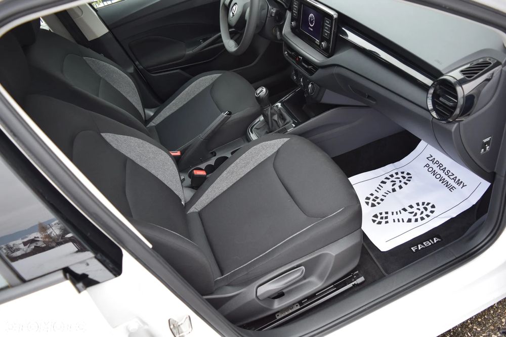 Skoda Fabia 1.0 MPI Style - 18