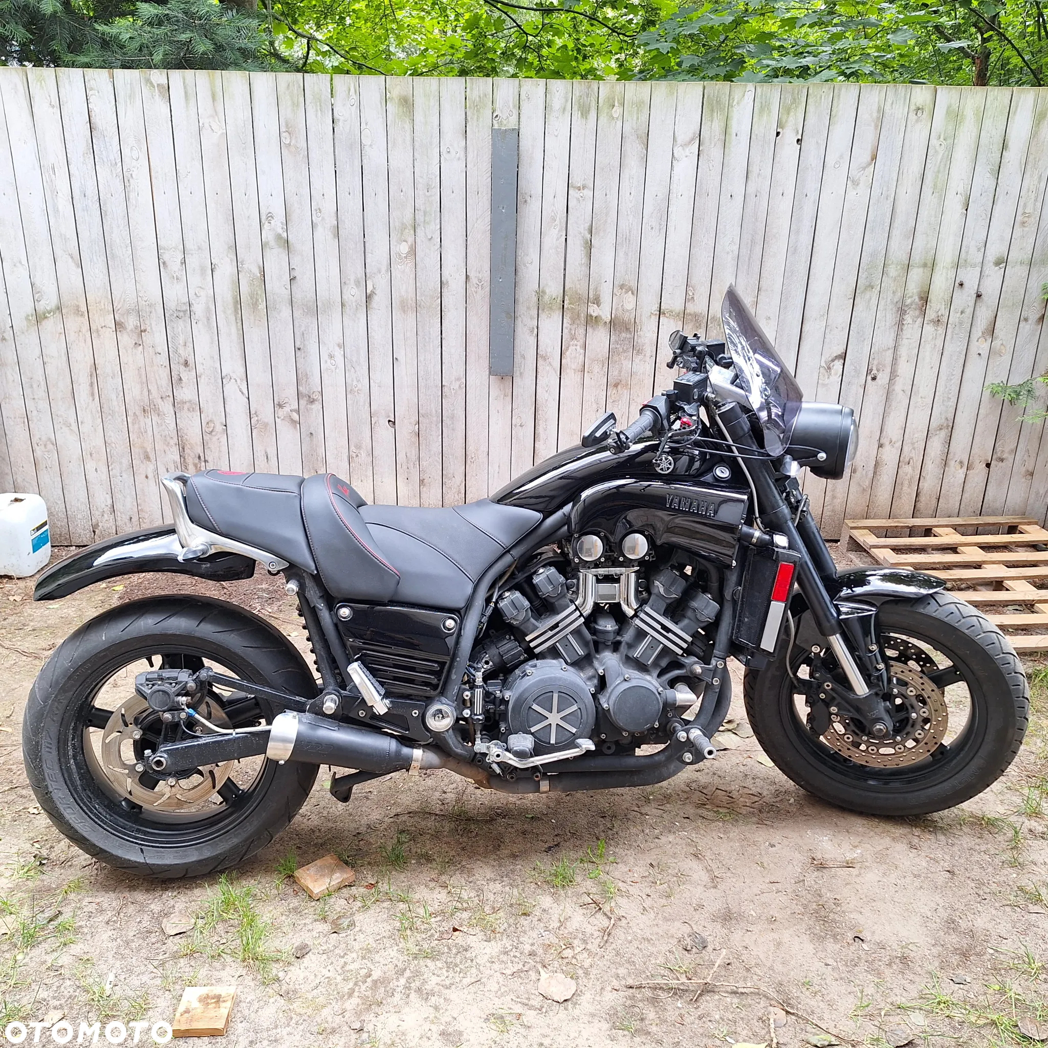 Yamaha V-MAX - 5