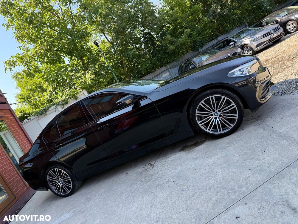 BMW Seria 5 520d AT - 40