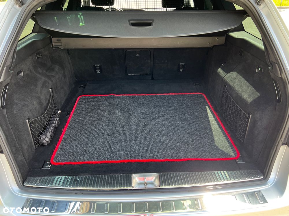 Mercedes-Benz Klasa E 300 CDI DPF BlueEFFICIENCY 7G-TRONIC - 18