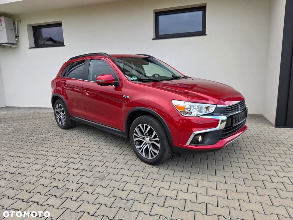 Mitsubishi ASX - 5