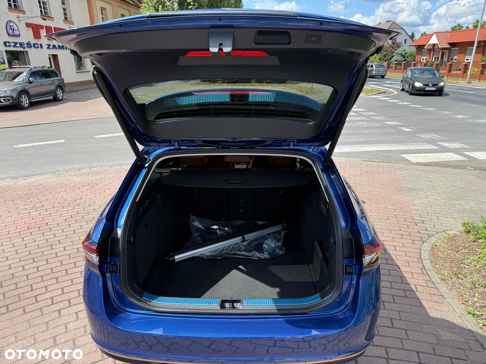 Skoda Superb 2.0 TDI SCR 4x4 L&K DSG - 24