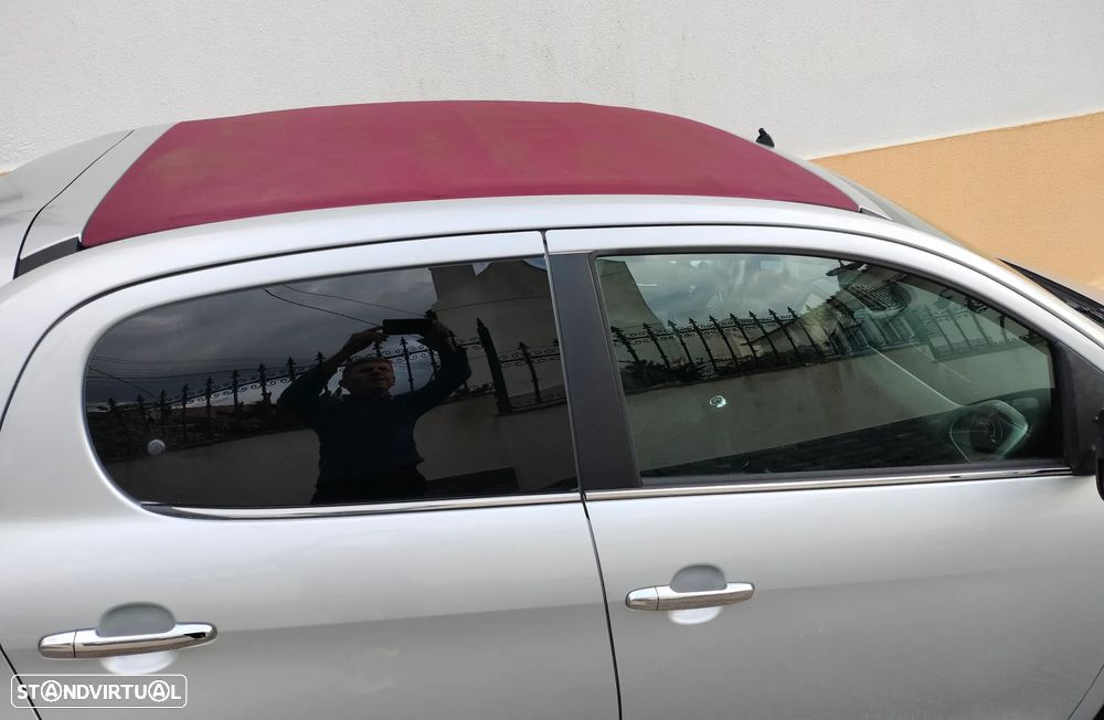 Peugeot 108 Top! 1.2 VTi Allure - 3