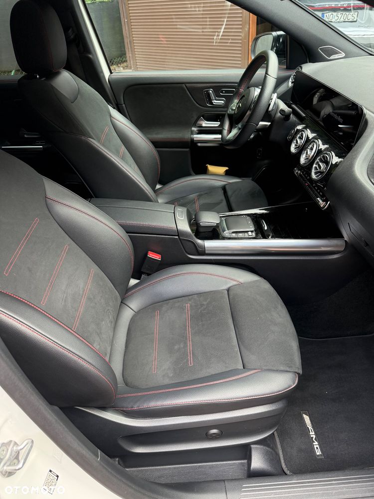 Mercedes-Benz GLA 200 AMG Line - 9