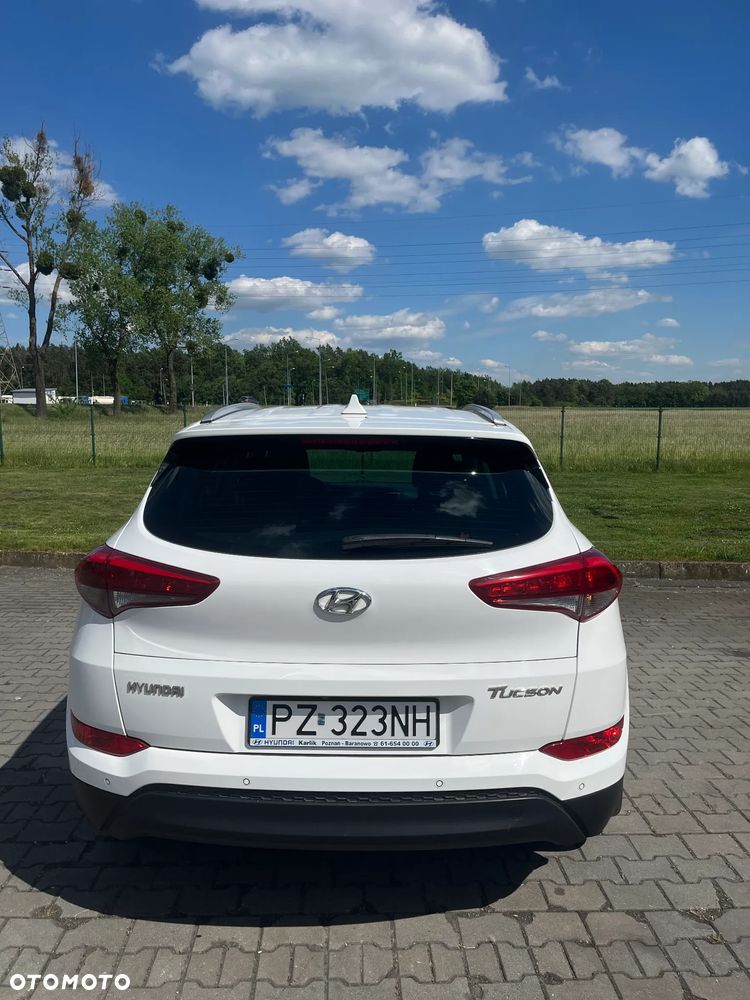 Hyundai Tucson 1.7 CRDI BlueDrive Comfort 2WD - 8