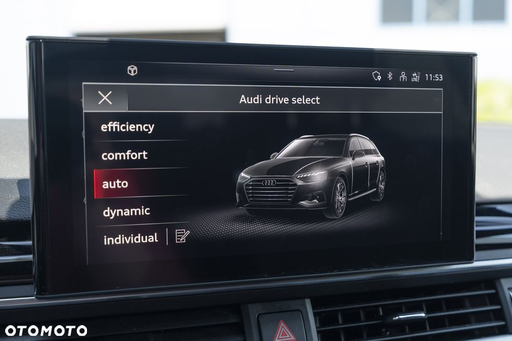 Audi A4 Avant 40 TFSI quattro S tronic - 11