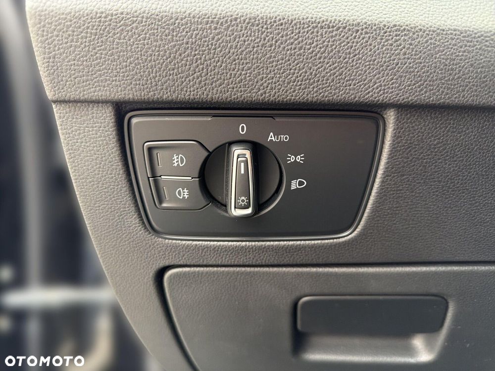 Volkswagen Passat 1.5 TSI EVO Business DSG - 23