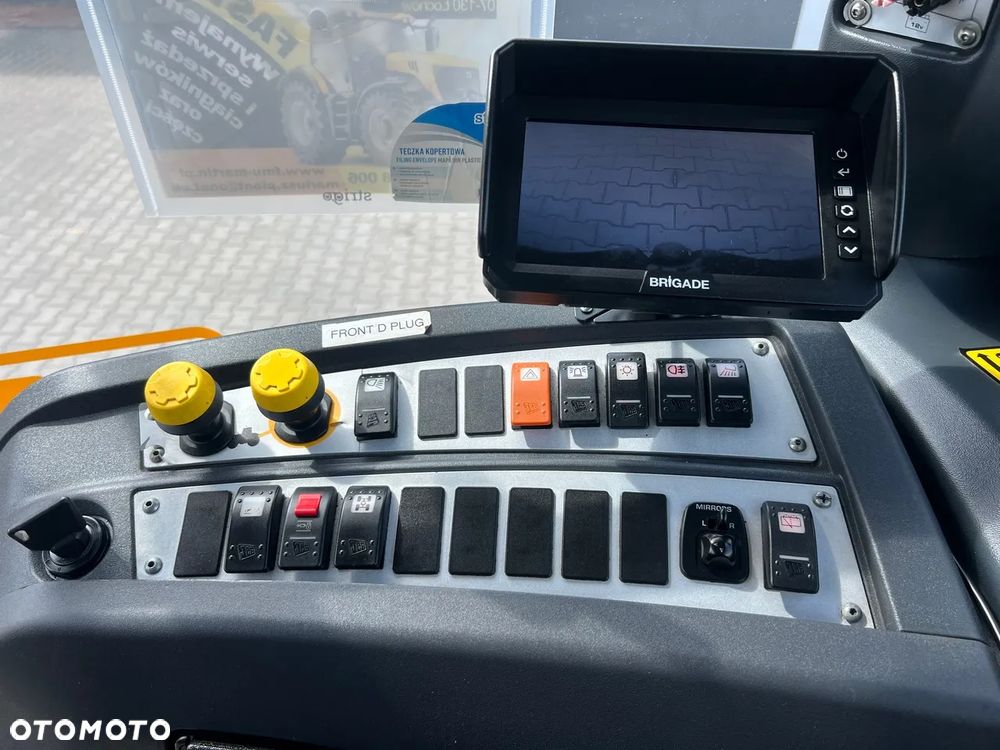 JCB Fastrac 7230 - 12