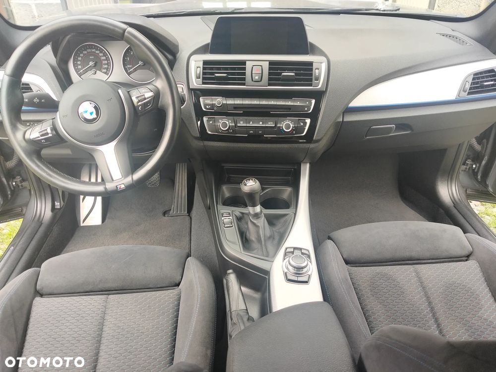 BMW Seria 1 116i - 10