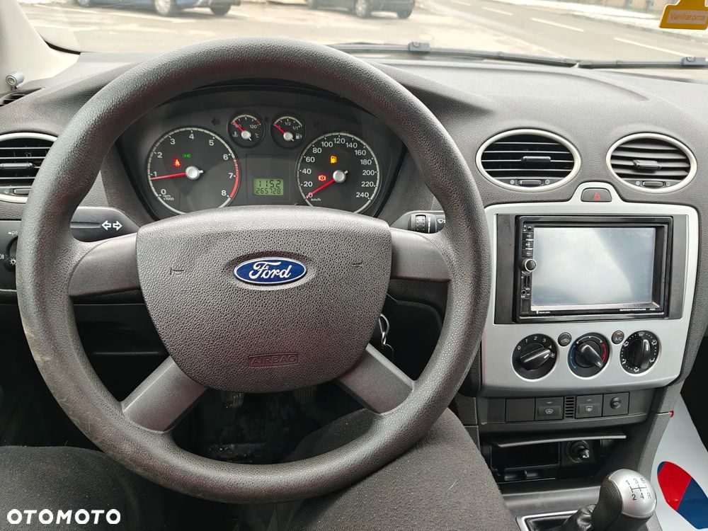 Ford Focus 1.6 Titanium - 6