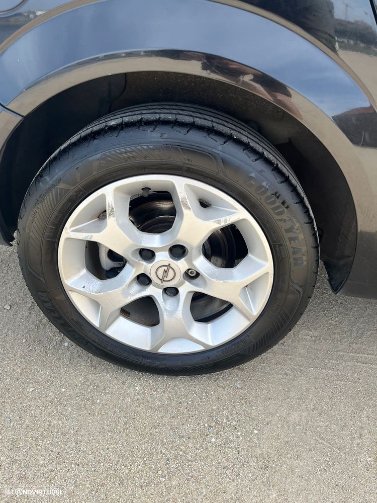 Opel Astra 1.4 Cosmo - 18