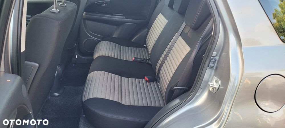 Fiat Sedici 1.6 16V 4x2 Dynamic - 13