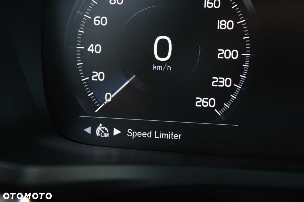 Volvo V60 - 13