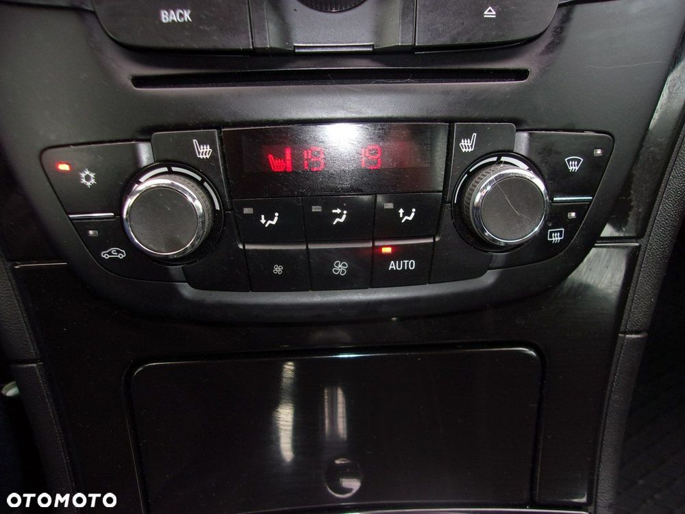 Opel Insignia 1.6 Turbo Cosmo - 20