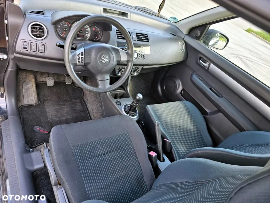Suzuki Swift 1.3 Comfort - 16