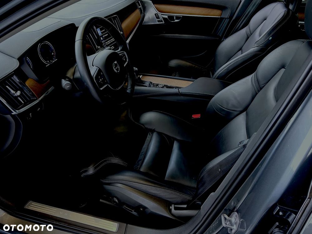 Volvo S90 T5 Inscription - 11