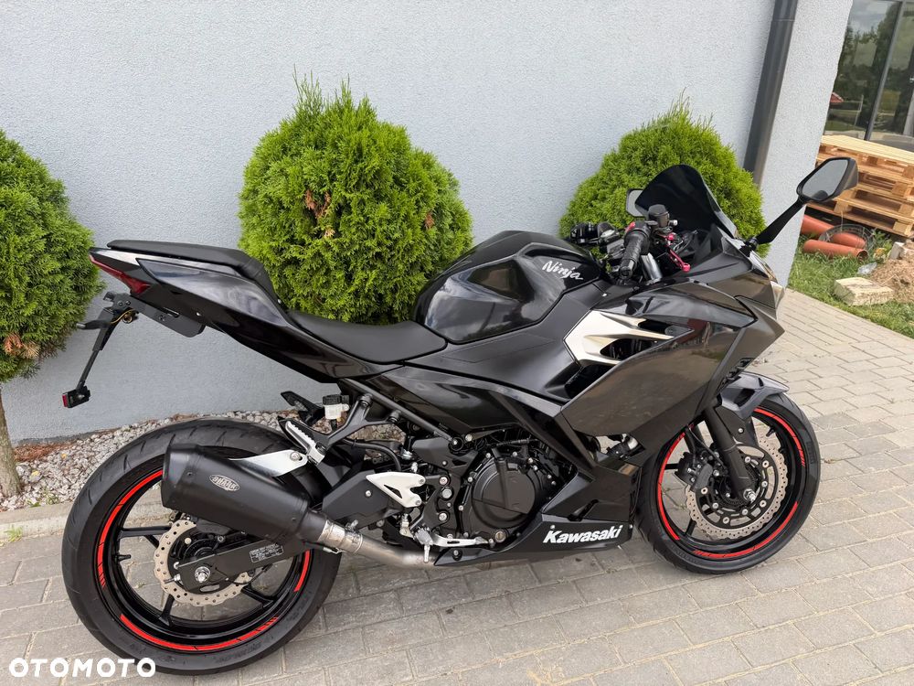 Kawasaki Ninja 400 - 13
