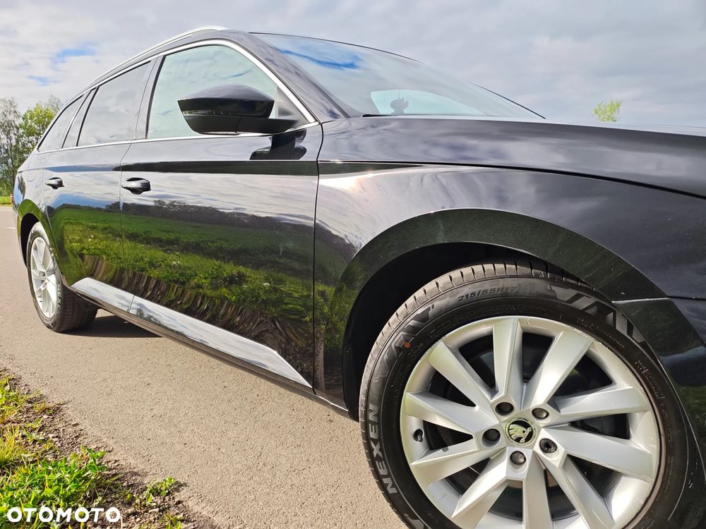 Skoda Superb 2.0 TDI DSG Ambition - 15