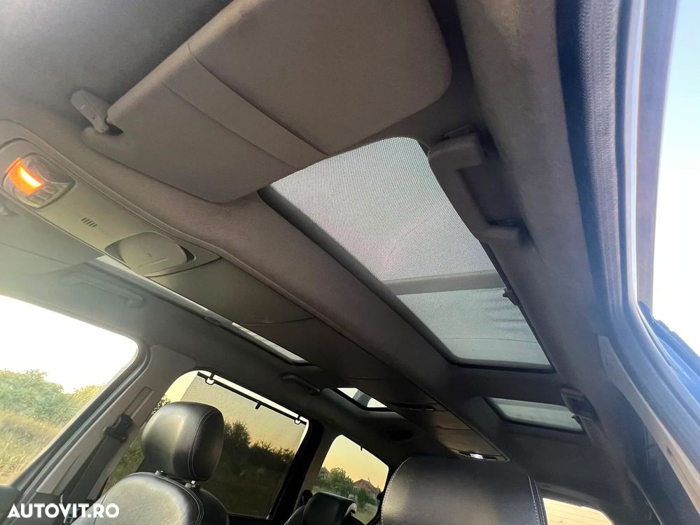 Ford Galaxy 2.0 TDCi Ghia - 3