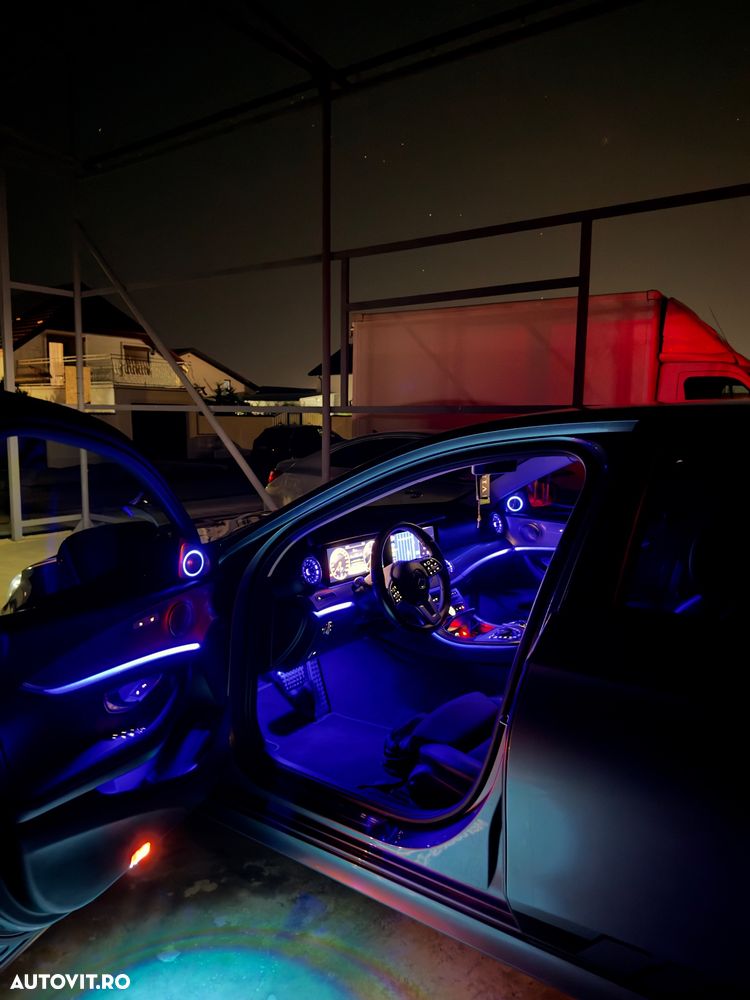 Mercedes-Benz E 220 d Aut. - 16