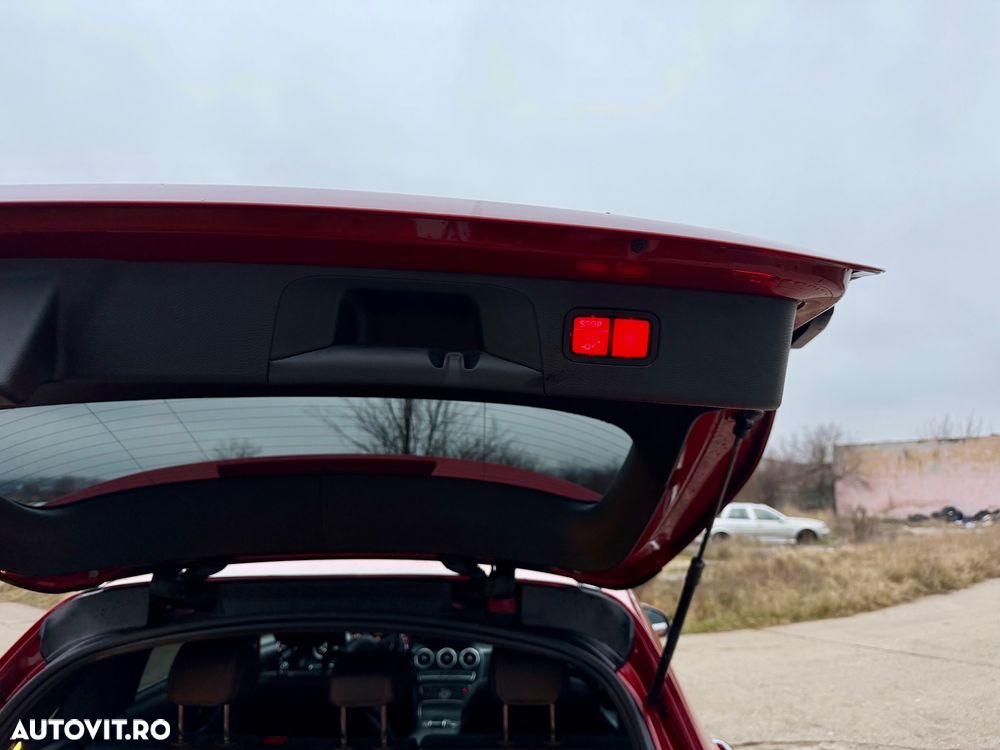 Mercedes-Benz GLC 300 4Matic 9G-TRONIC AMG Line - 16