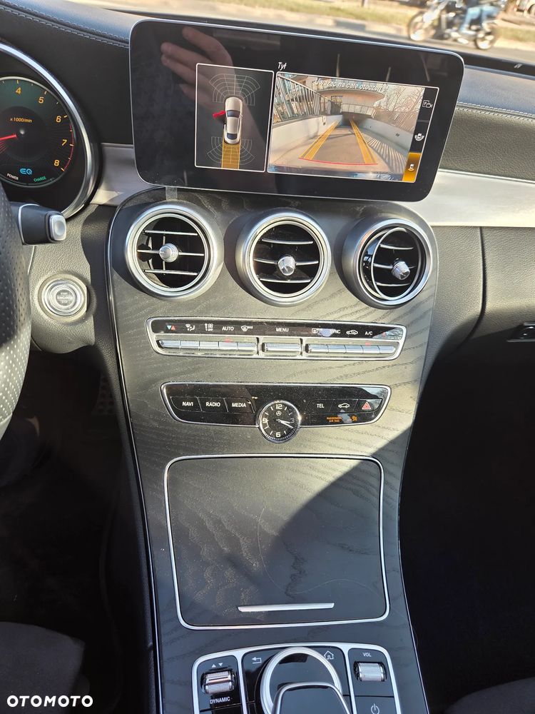 Mercedes-Benz Klasa C 200 4MATIC 9G-TRONIC - 30