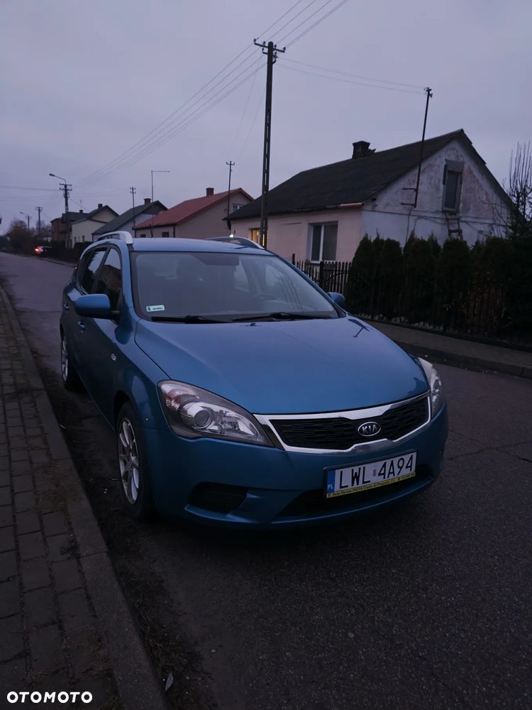 Kia Ceed 1.6 Crdi Comfort + - 2