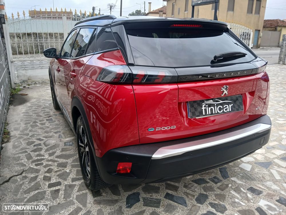 Peugeot e-2008 GT - 8